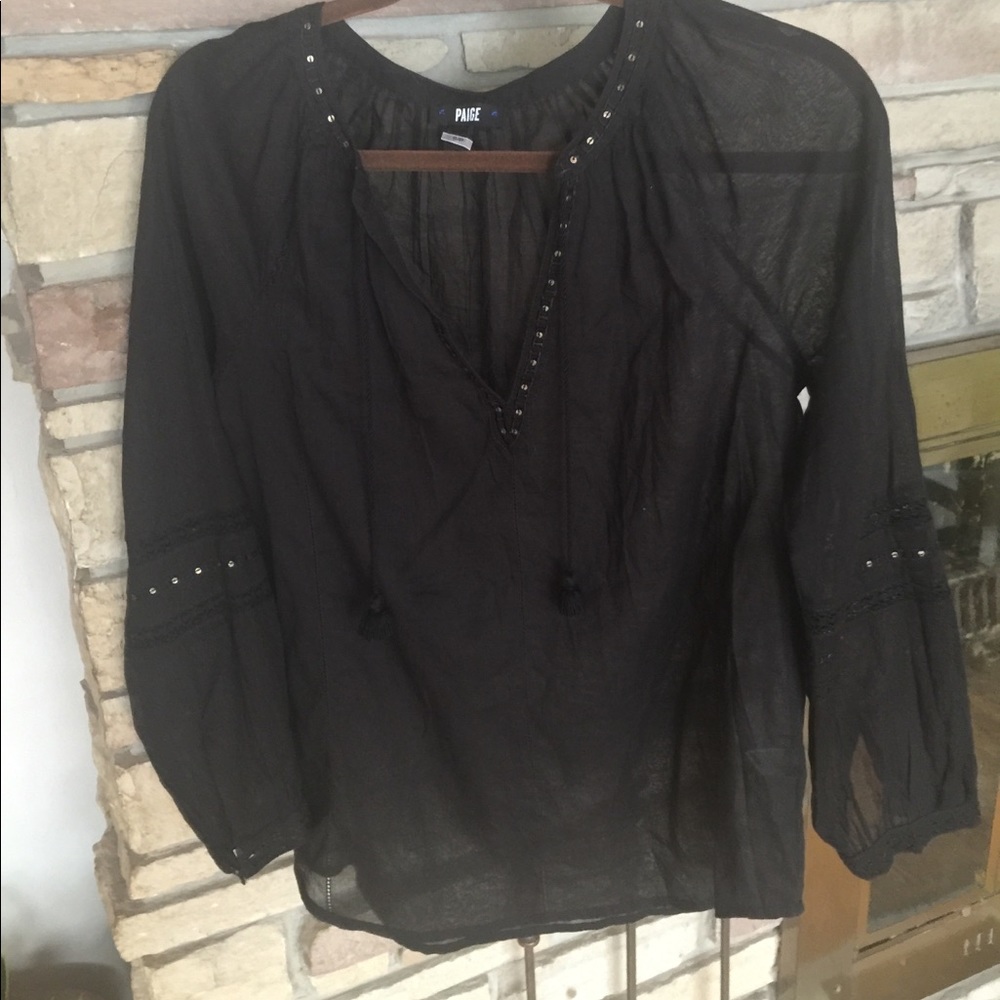LIKE NEW - Paige soft cotton top